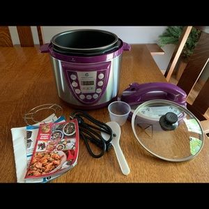 Cook’s Essentials 4qt. Pressure cooker/Slow cooker